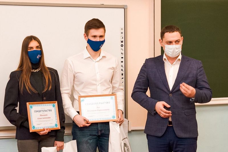 Двое студентов сызранского политеха получили именные стипендии