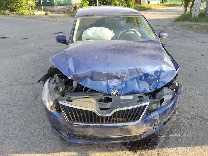 �� ������� ������ ��� ������ �� �����������: � ������������ ���� � ���������� Skoda Rapid ���� ������������