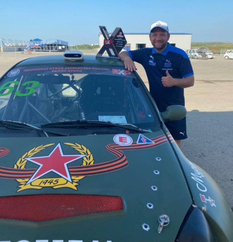 ������ ������� ��������� ���� � ������� ���� ������ � ������ ��������� �����. ������� - �������� ���� 