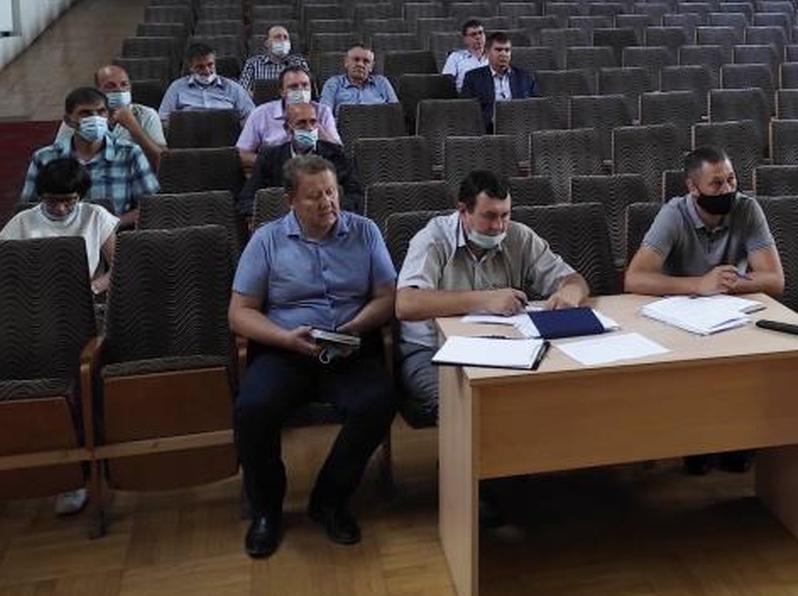 ������ ���� ������ ���������� ������� � ����, � ������ ��� - ��������� ����  