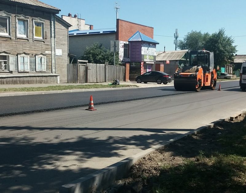 Глава Сызрани заявил о независимой экспертизе качества асфальта, которым латают дороги в городе