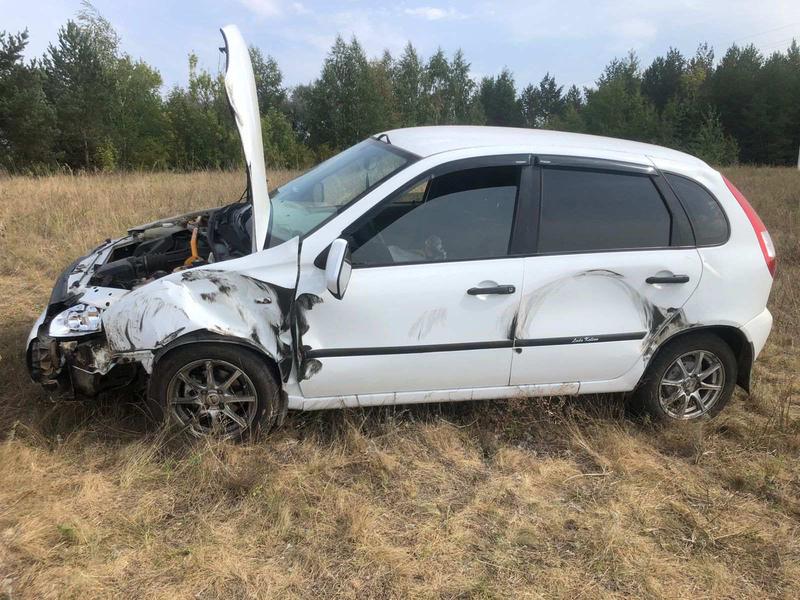 Камаз раздавил легковушку