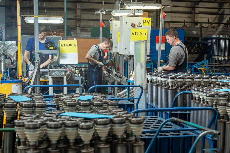 Сызранский завод «Кардан» получил право отмечать свою продукцию платиновым знаком качества