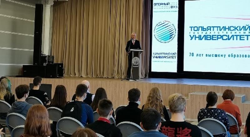 ������ ��� ����� �����: � ��������� ������� ������ ���������� COVID-19 ��������� ���� 