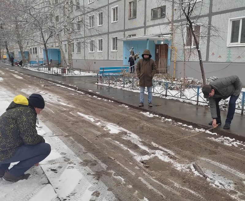 В Сызрани обсудили ремонт дворовых территорий по наказам избирателей по четвертому округу 