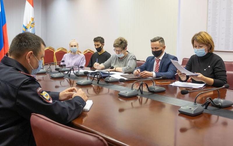 ����������� � ������ �����: ������������-�������� �� ��������� � ����� ������ �������� ������� � ������ ������