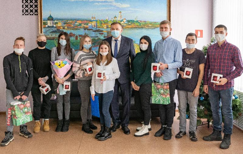В Сызрани сегодня сразу 10 человек стали новоселами