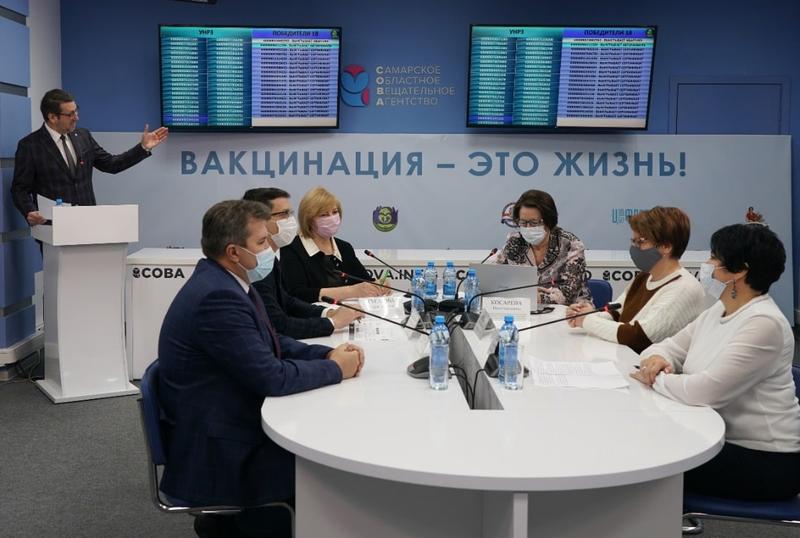 � ��������� ��������� ������� ������� ����� 3000 ��������� � COVID-19