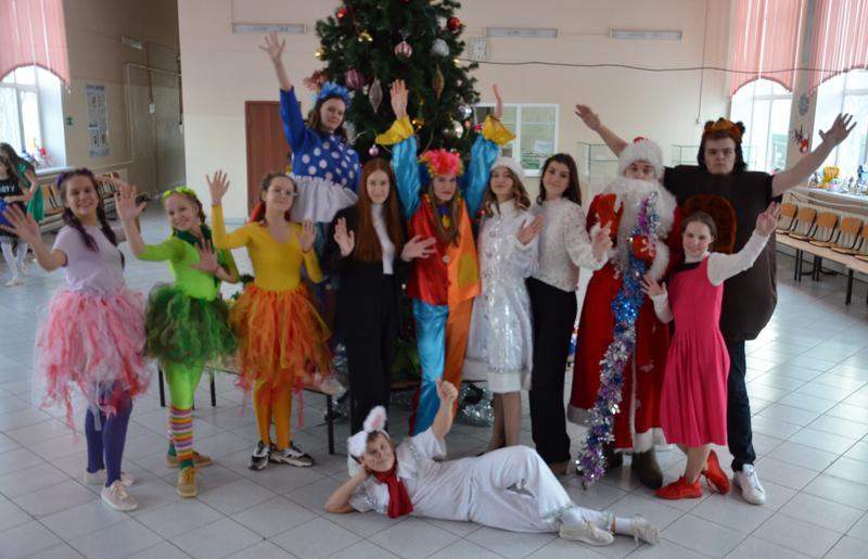 В сызранской гимназии есть хорошая новогодняя традиция, ее оценили ученики
