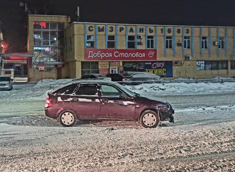 Еще один человек пострадал в результате «снежного» ДТП - в этот раз легковушка сбила пожилого мужчину в Сызрани