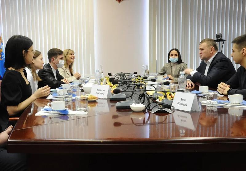 Гости главы Сызрани поделились мечтами о масштабных молодежных мероприятиях в городе