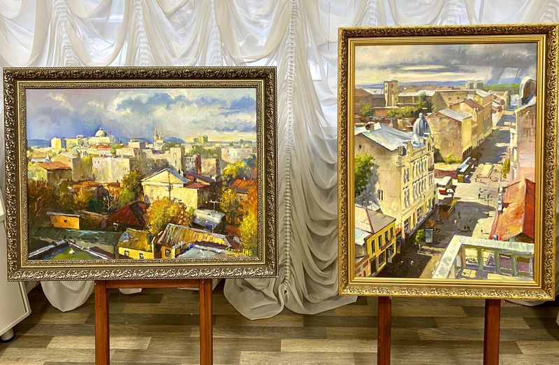 В Сызрани сразу на двух площадках экспонируется одна художественная выставка