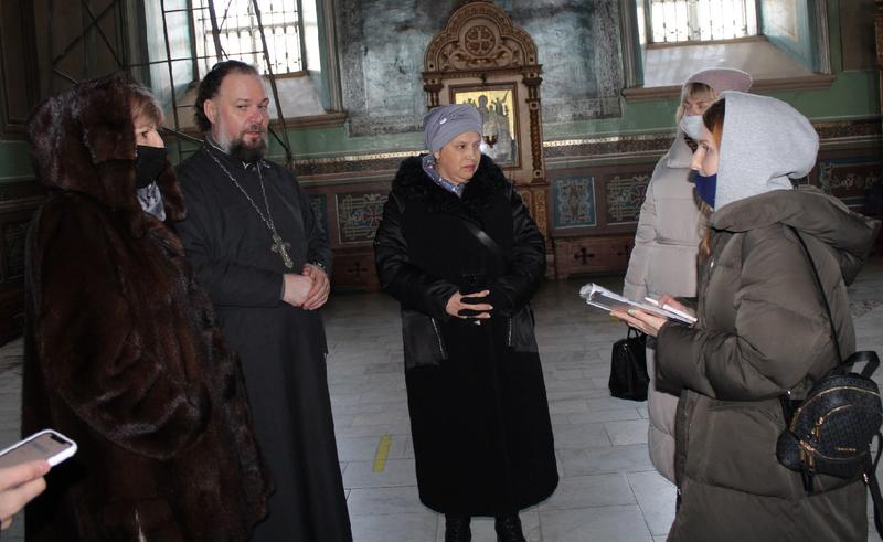 ����� � ��������� ������ � ������� ������ ���� ��������� � ����������, � ����� � ��������