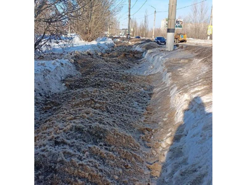 Даже «удовлетворительно» - большая натяжка коммунальным службам Сызрани, отвечающим за уборку снега