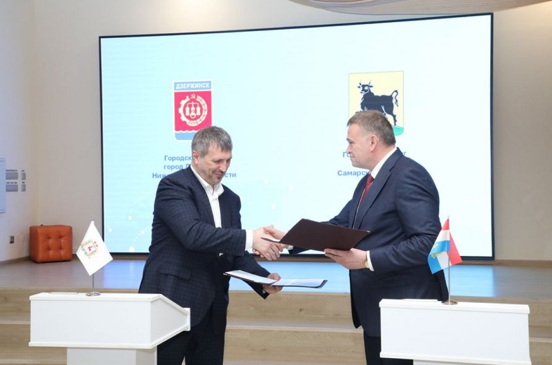 Мэр Сызрани принял участие в делегации чиновников региона в Нижегородскую область - подписаны договоры о сотрудничестве