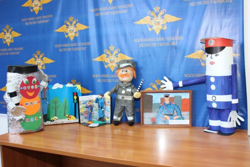 В этом году конкурс «Полицейский Дядя Степа» пройдет с национальным колоритом: в полиции Сызрани ждут детские работы