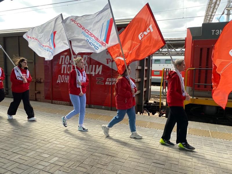 Из Самары на Донбасс отправили 70 тонн керамогранитной плитки