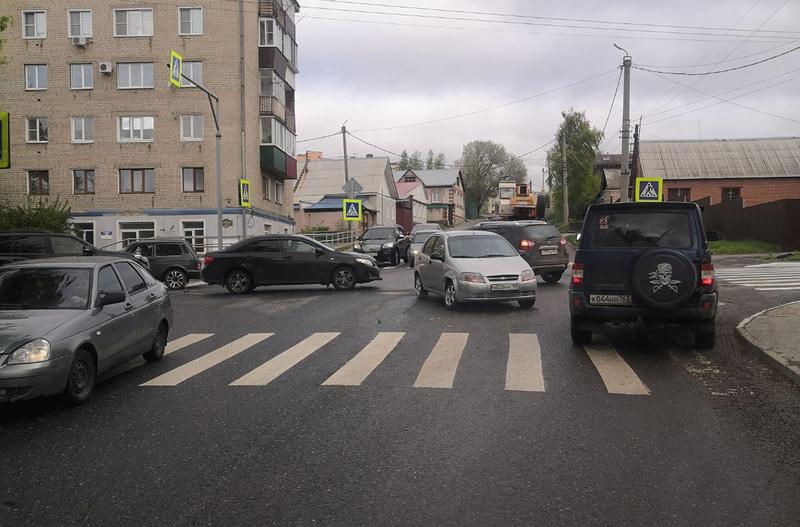Утром произошло ДТП на центральной улице Сызрани