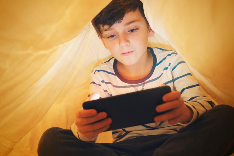 Разговоры, видео, игры? МегаФон проанализировал цифровые привычки детей