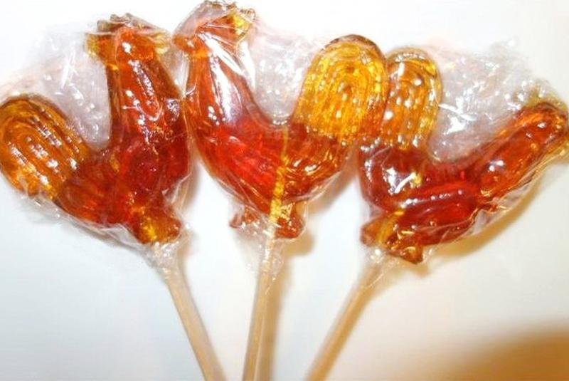 Знаменитые сахарные «петушки» выпускались в Шигонах: помните их вкус?