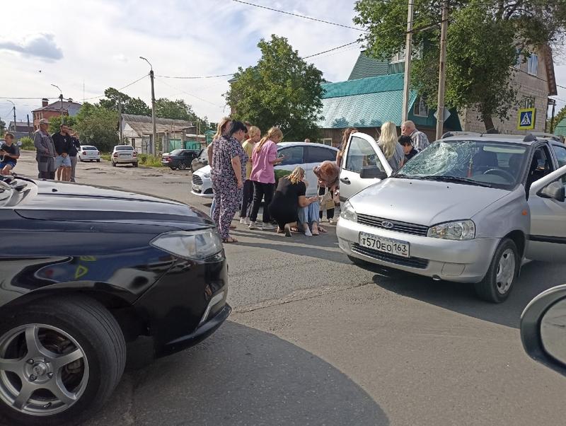 Лобовое стекло калина универсал