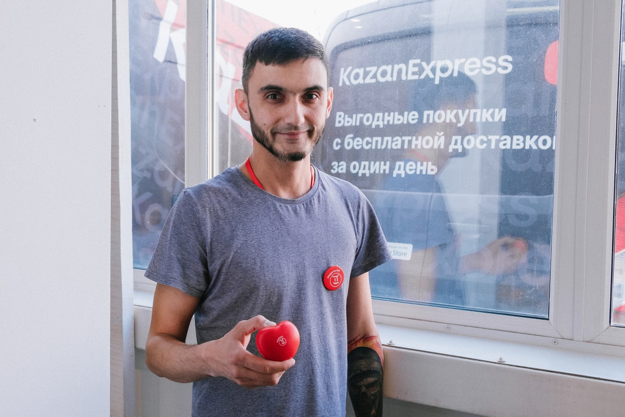 «Похожие люди»: совместный проект KazanExpress и Приволжского регистра доноров костного мозга поможет спасти жизни