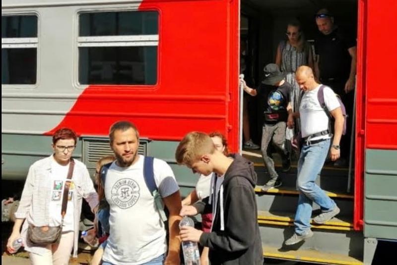 «Помидорная электричка» привезла в Сызрань 370 гостей