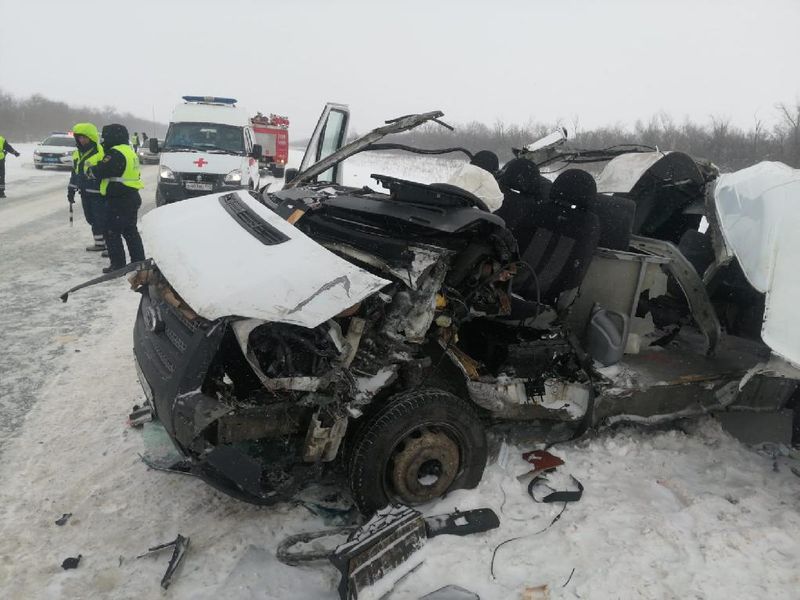 Число жертв страшной аварии увеличилось - умерло еще двое пострадавших, медики назвали причину
