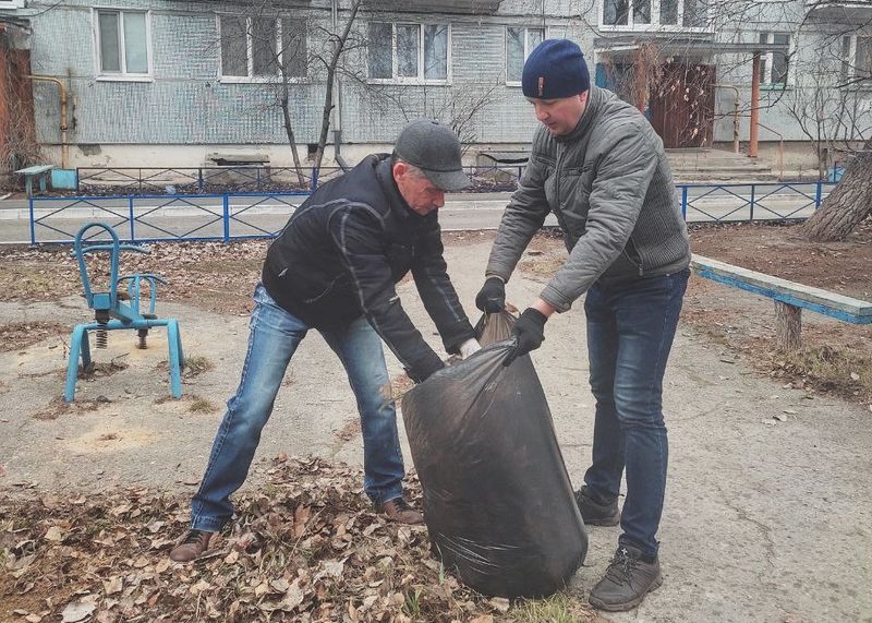 Уборка продолжается - загребать будут еще больше месяца