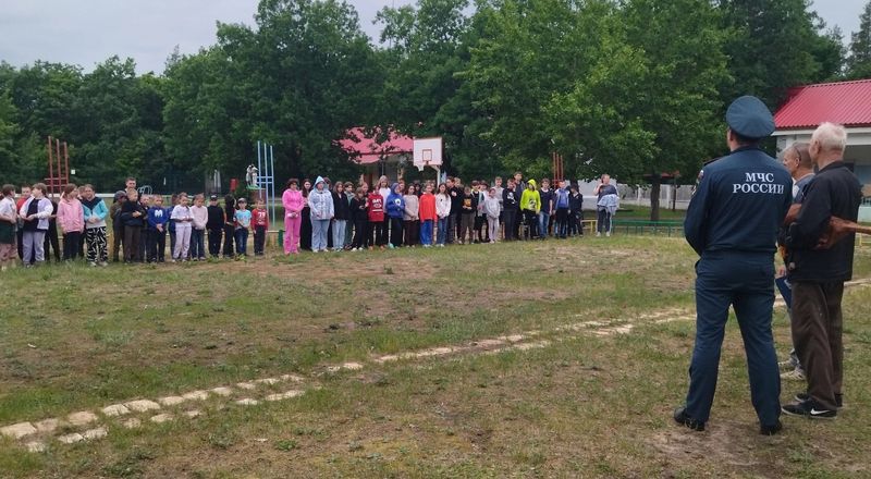 В детском лагере «Салют» детей готовили к эвакуации