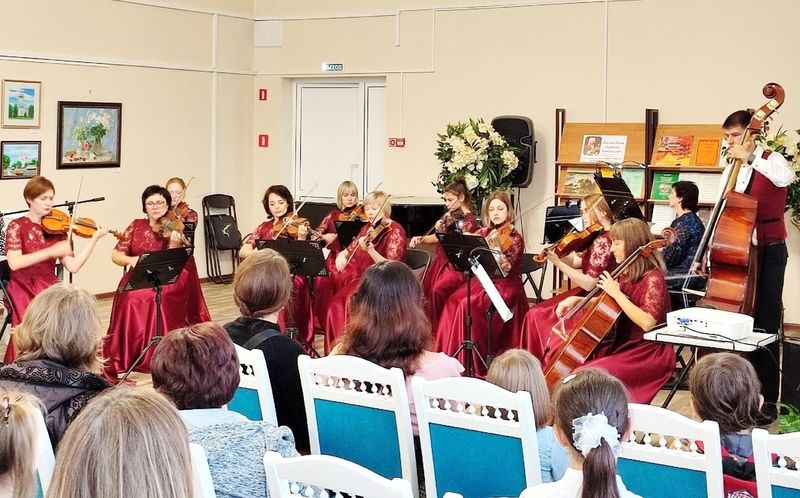 В Сызрани выступлением камерного оркестра Viva classica открылся новый филармонический сезон