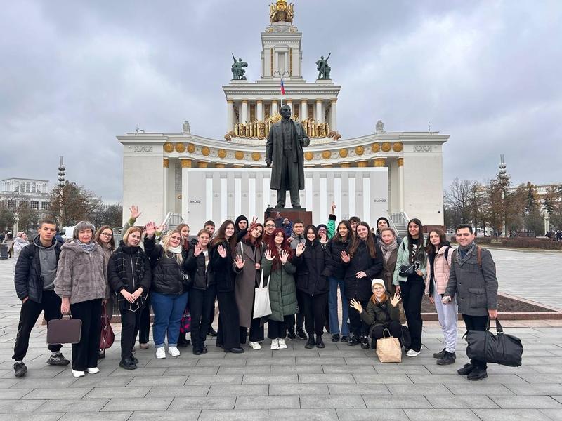 Это было впечатляюще! Подростки из Сызрани посетили самую крутую выставку России