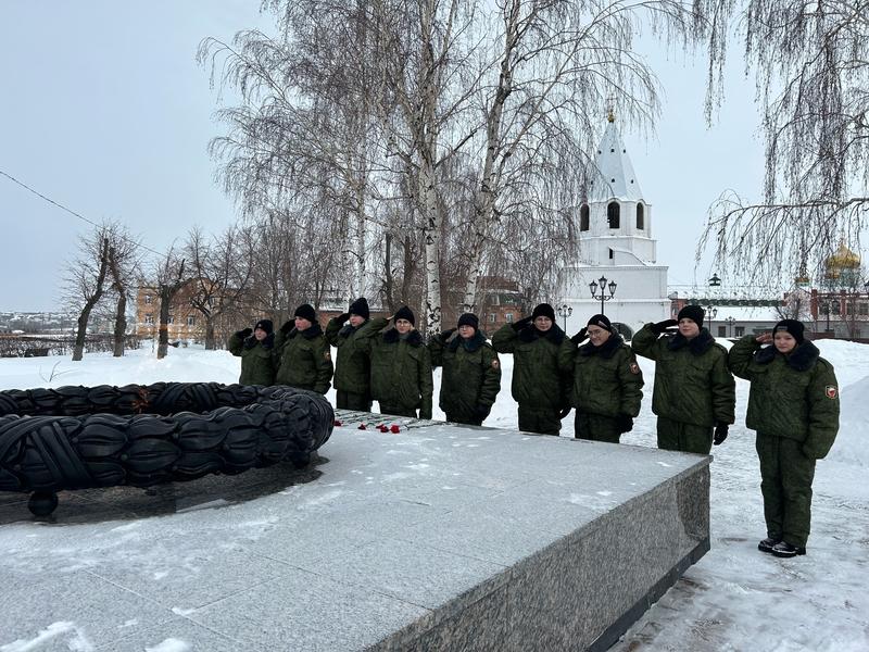 В Сызрани прошла перекличка Постов №1 в память о жертвах блокады: за участие в почетной акции полагается награда