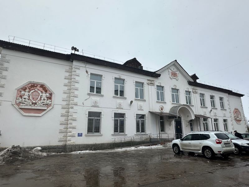 В одной из старейших школ города начался капитальный ремонт