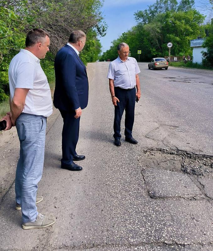 Стали известны планы властей на ремонт одной из самых «убитых» дорог Сызрани - правда, в октябре