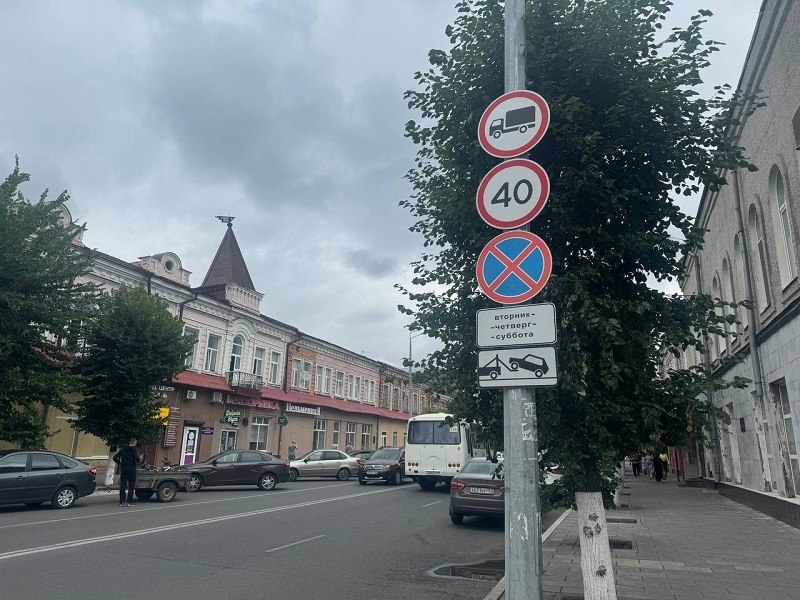 Коммунальные службы Сызрани сообщили причину ввода новых правил парковки в центре города