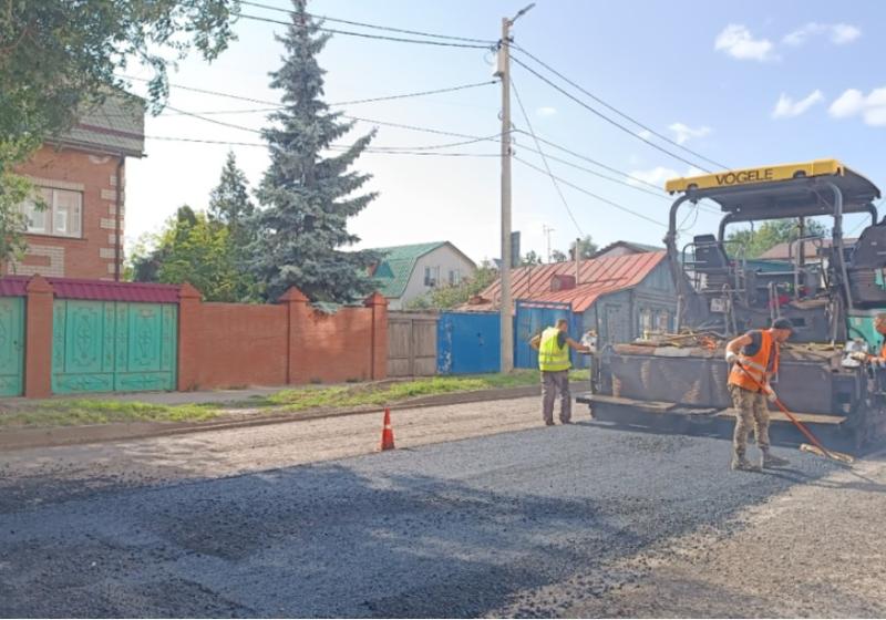 На трафик движения по улице в центре Сызрани повлиял ремонт дороги